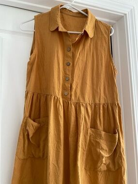 Honey linen dress from Etsy